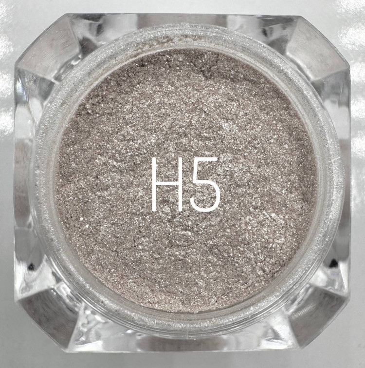 هایلایتر حرفهای فرنا مناسب میکاپ روزانه و شب