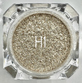 ایده میکاپ لایت شماره ۳ با هایلایتر و شاین فرنا